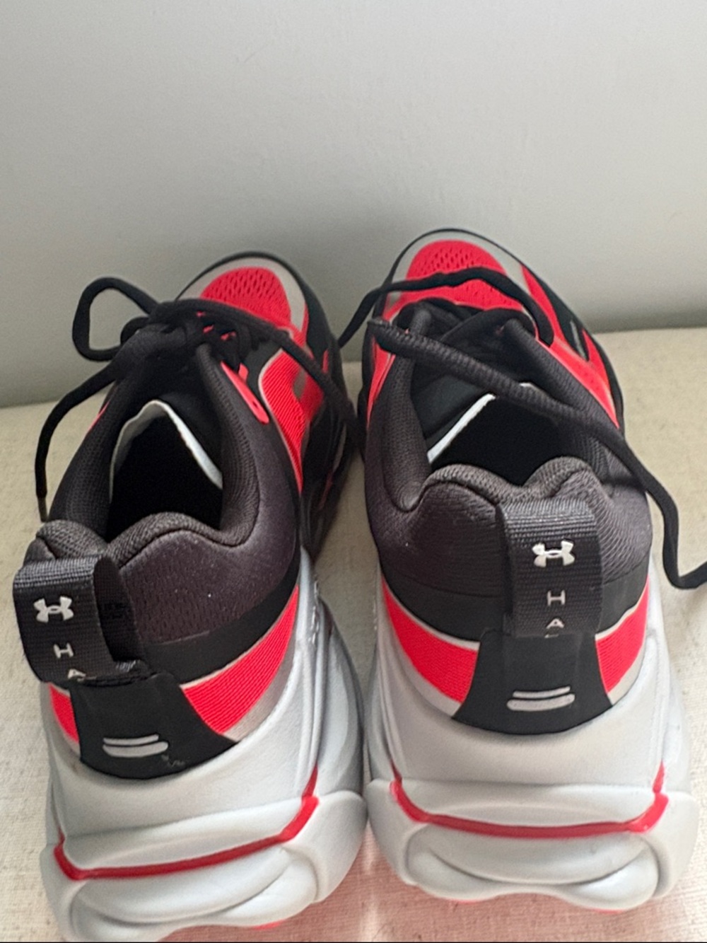 Under Armour  Women's Halo Racer Running Shoes; Sz: 8.5; Like New - Picture 10 of 14